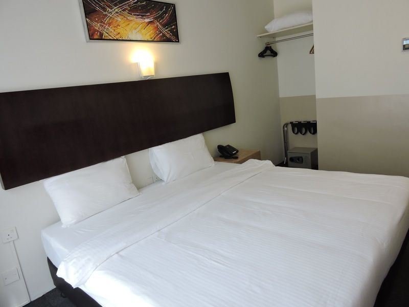 Holiday Inn Express Singapore Serangoon By Ihg Exterior foto