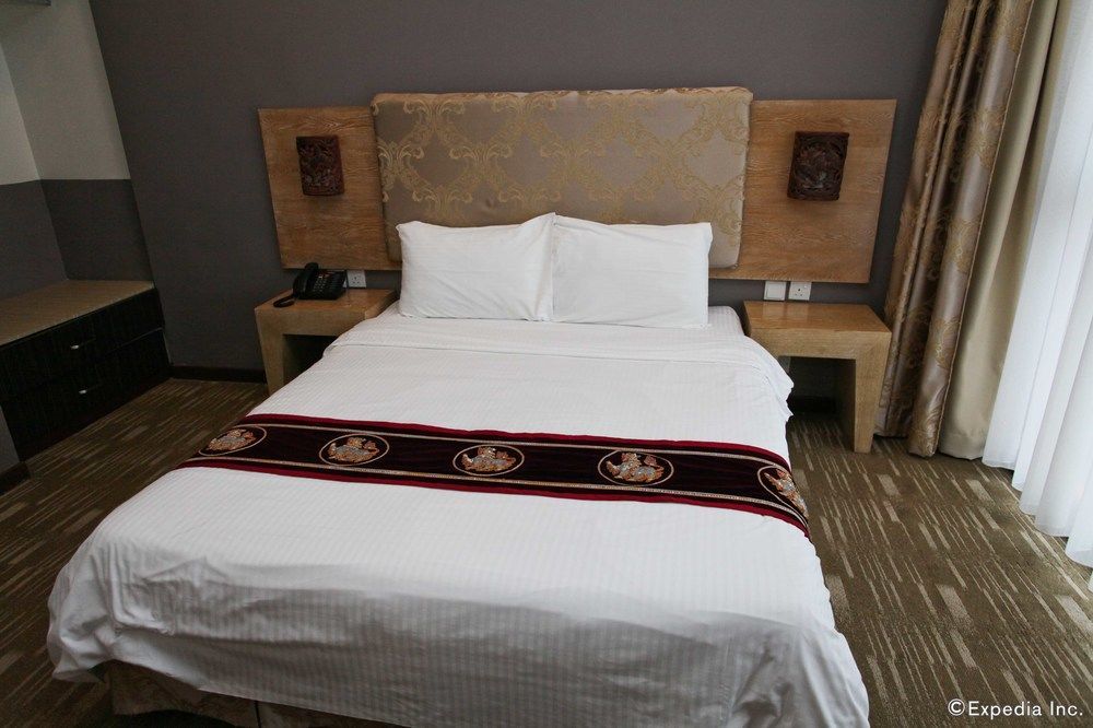 Holiday Inn Express Singapore Serangoon By Ihg Exterior foto